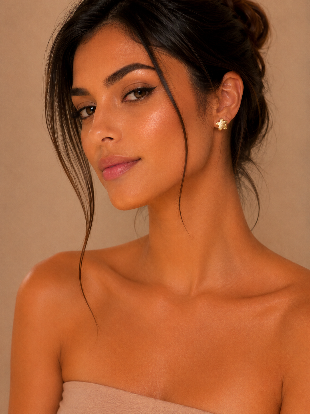 Golden bloom studs Earrings