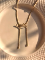 Knot your Average Necklace