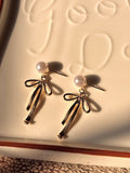 Bowtiful pearl Earrings - Comfy Nights