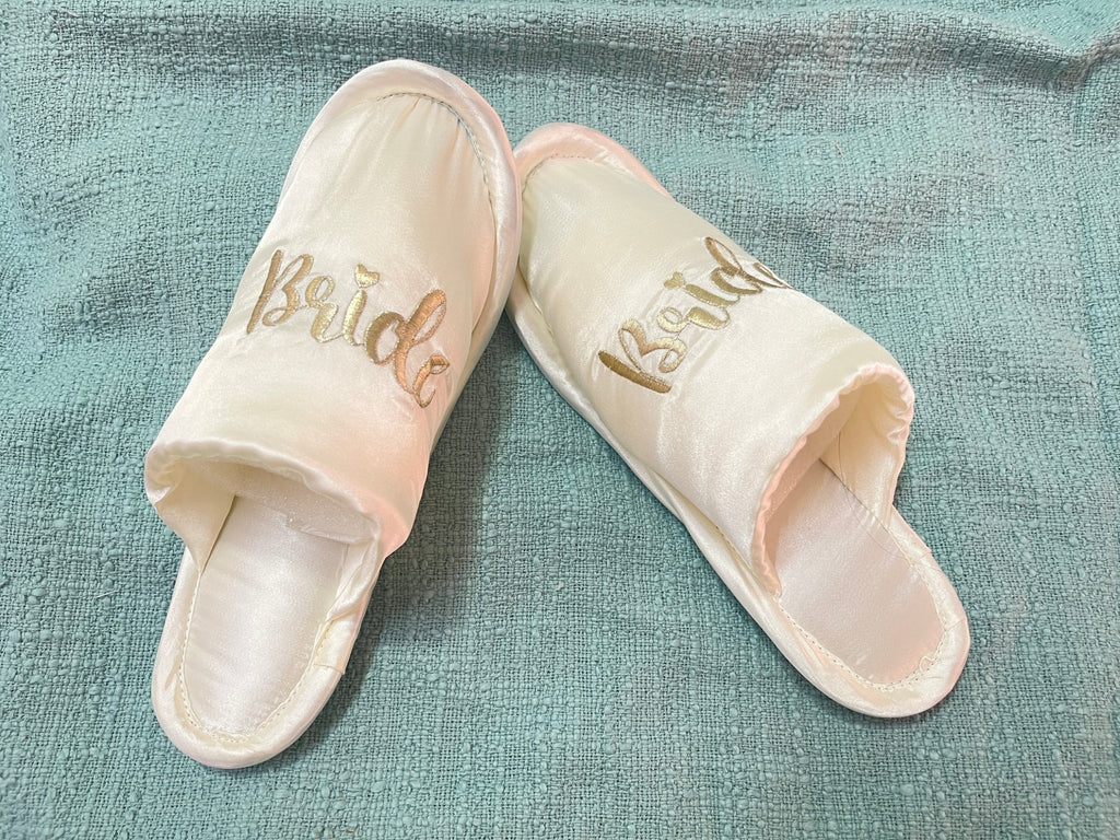 Creamy White Slippers | Prepaid Orders Only - Comfy Nights