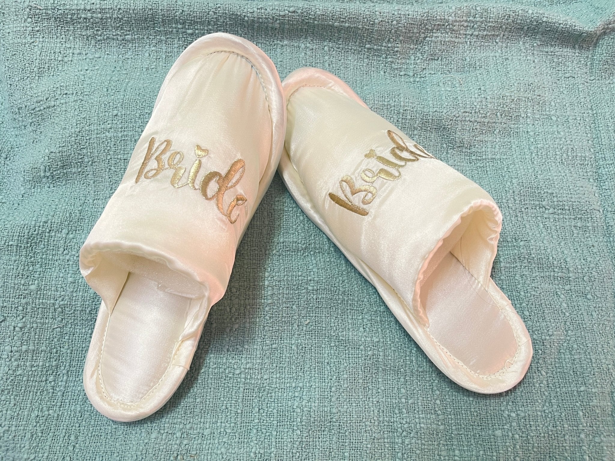 Creamy White Slippers | Prepaid Orders Only - Comfy Nights