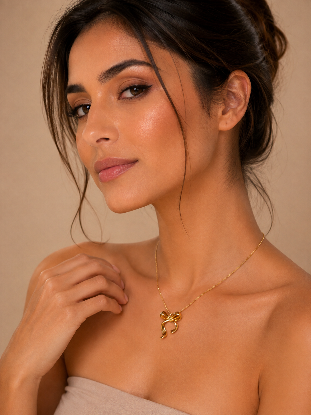Glided loop Necklace