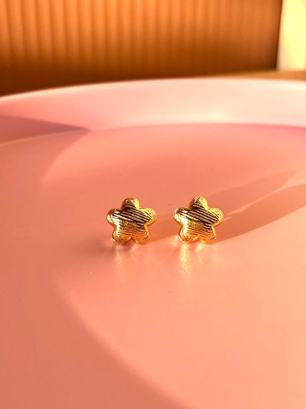 Golden bloom studs Earrings - Comfy Nights
