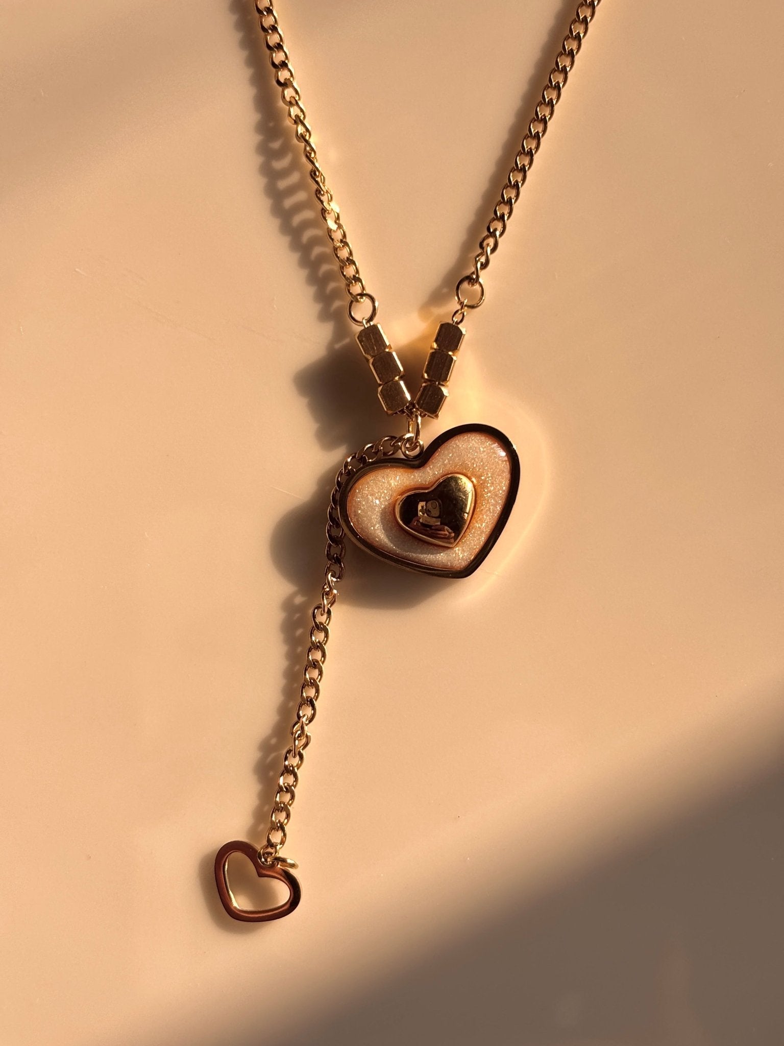 Golden heartbeat Necklace - Comfy Nights