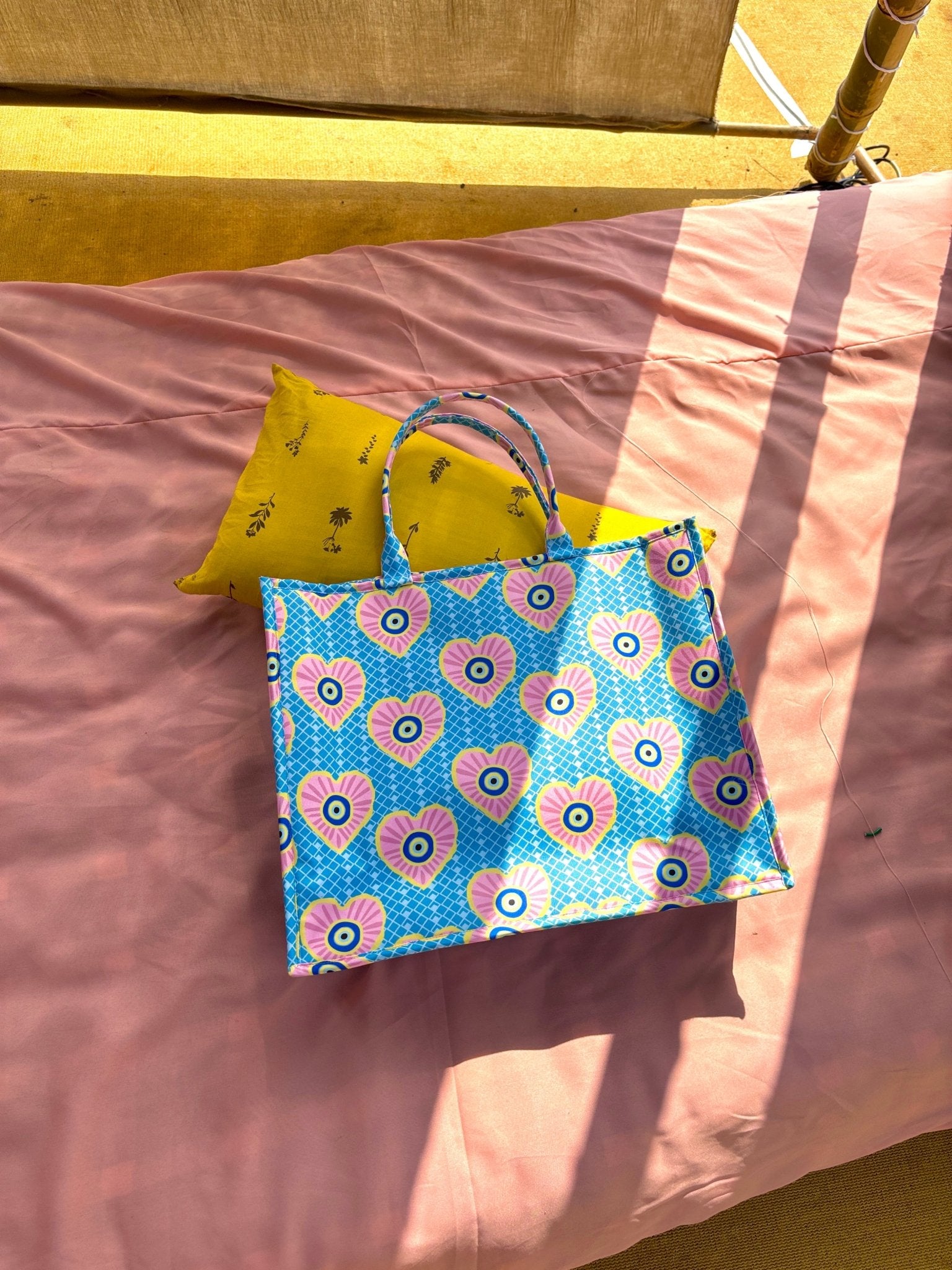Pheli Nazar Ka Pyar Tote Bag - Comfy Nights