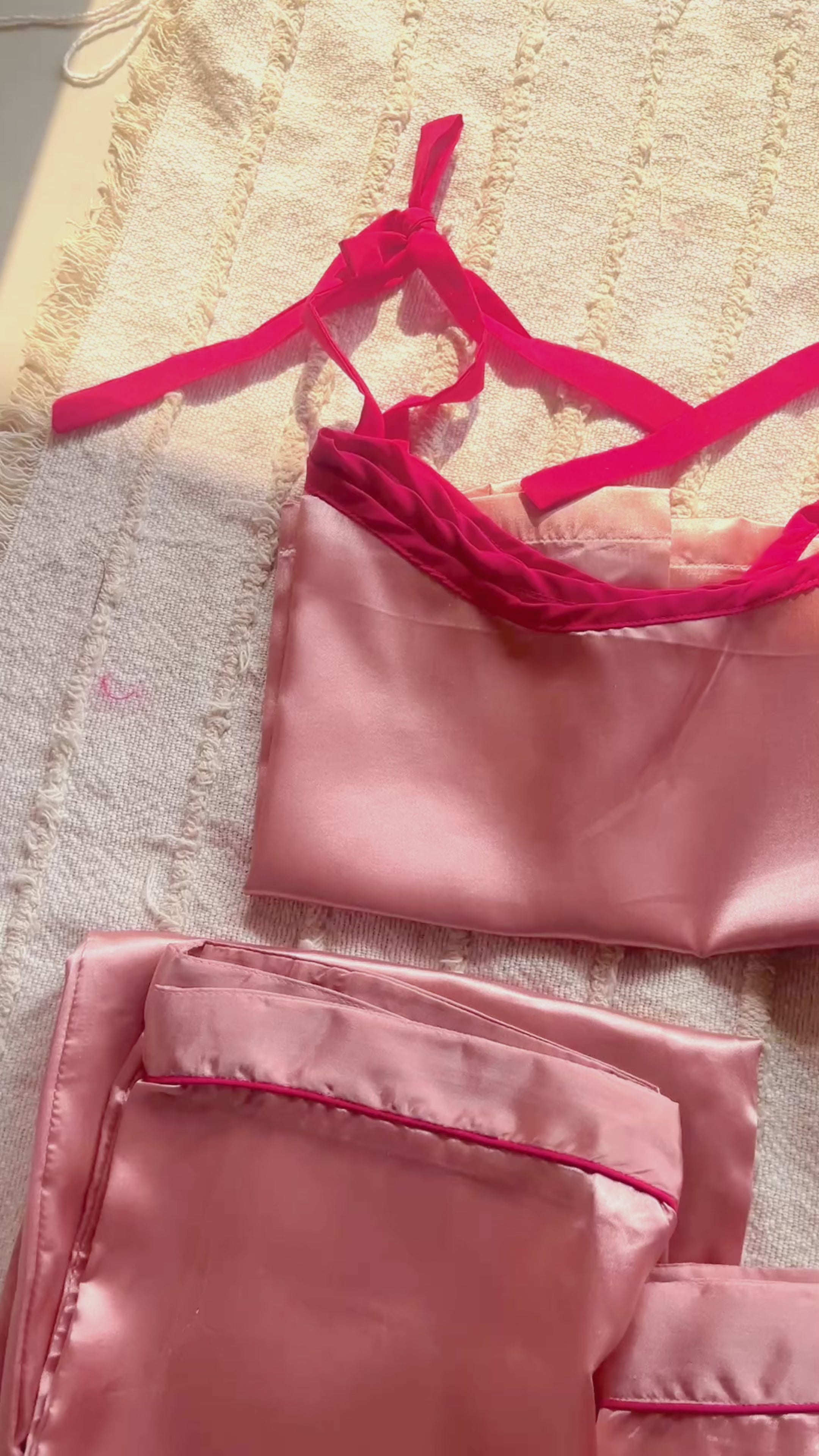 Magenta Pink / Rose Gold 5 Pieces Hamper for Bride  | Prepaid Orders Only