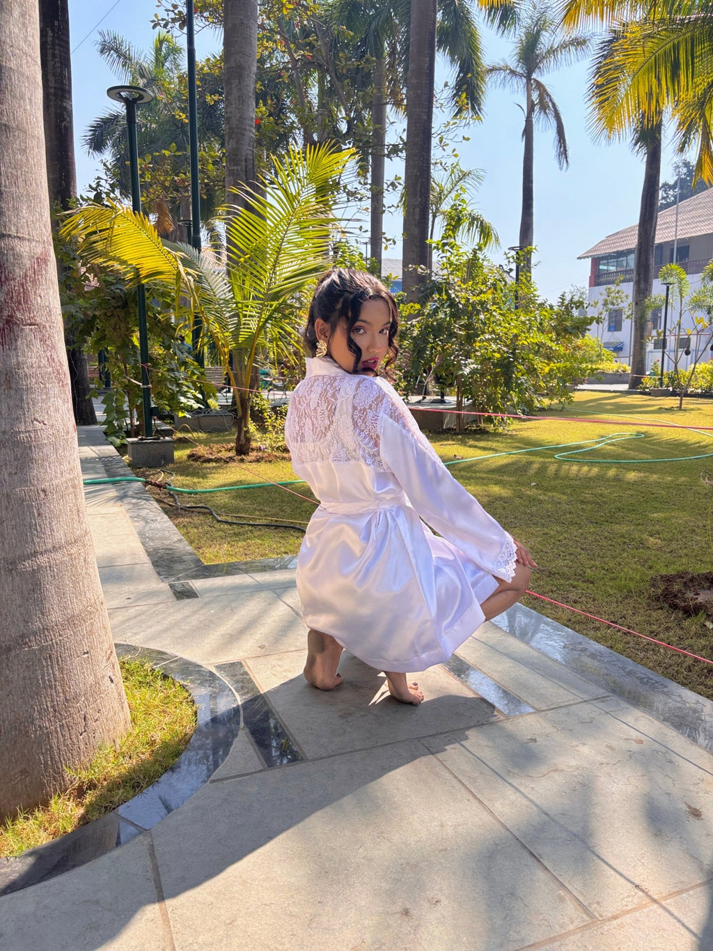 White Lace Robe | Prepaid Orders Only - Comfy Nights