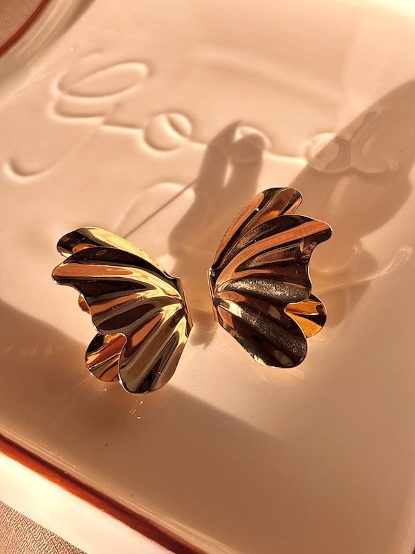 Wings of grace Earrings - Comfy Nights