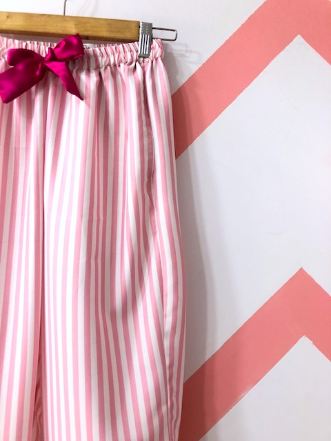 chilling honey-Comfy Nights