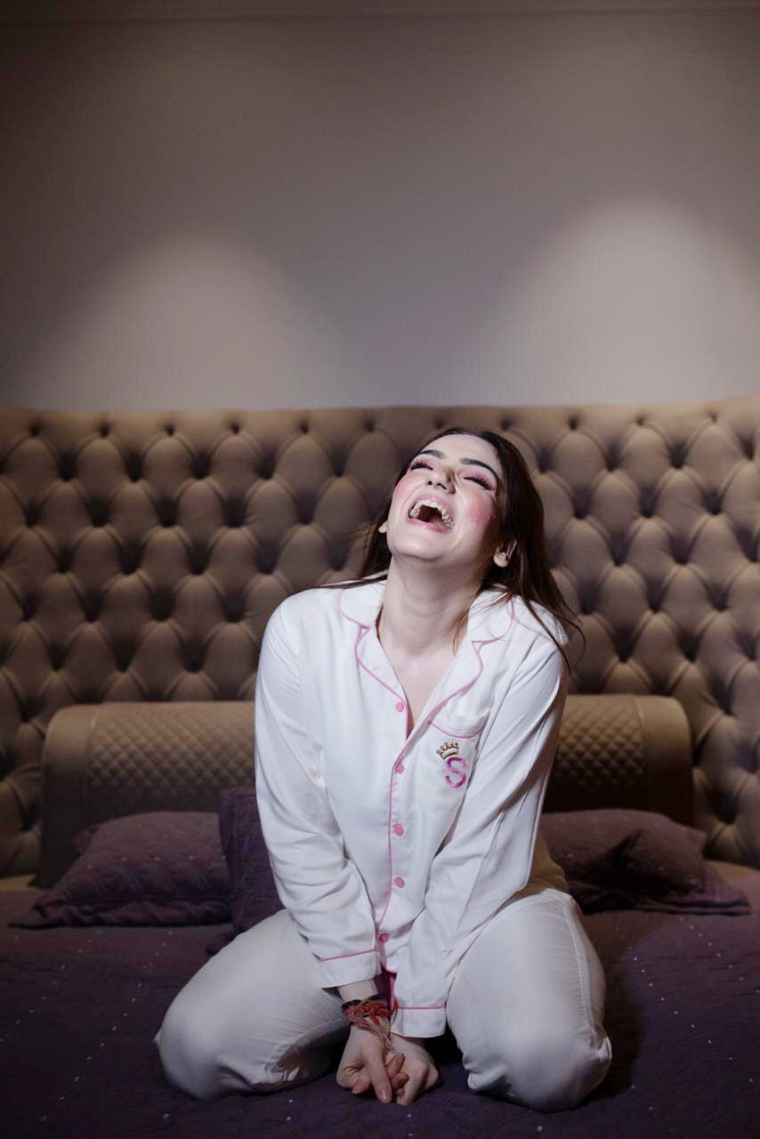 chilling honey-Comfy Nights