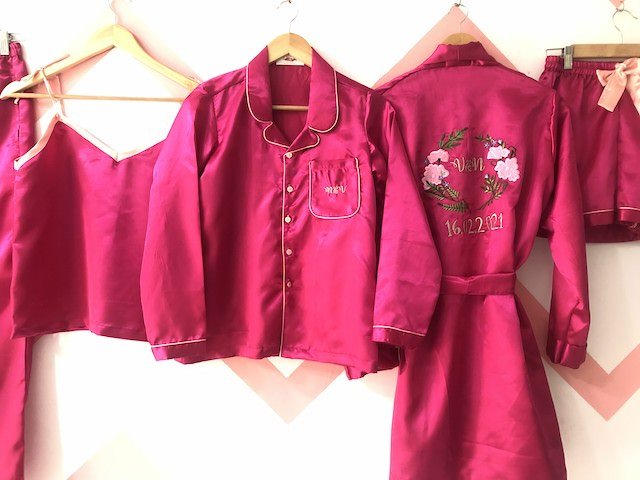 Magenta Pink / Rose Gold 5 Pieces Hamper for Bride | Prepaid Orders Only - Comfy Nights